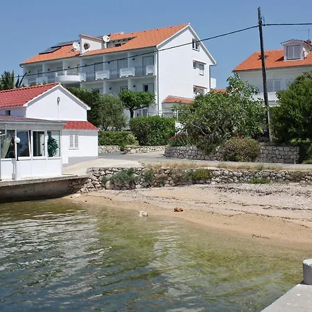 Apartament By The Sea Barbat, Rab - 22093 Rab Town